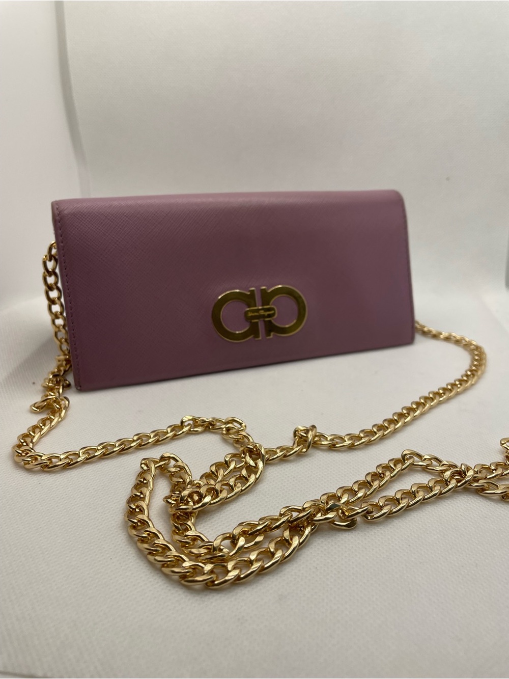 Authentic- Ferragamo  Gold-Trim Lilac Chain Wallet Shoulder Bag
